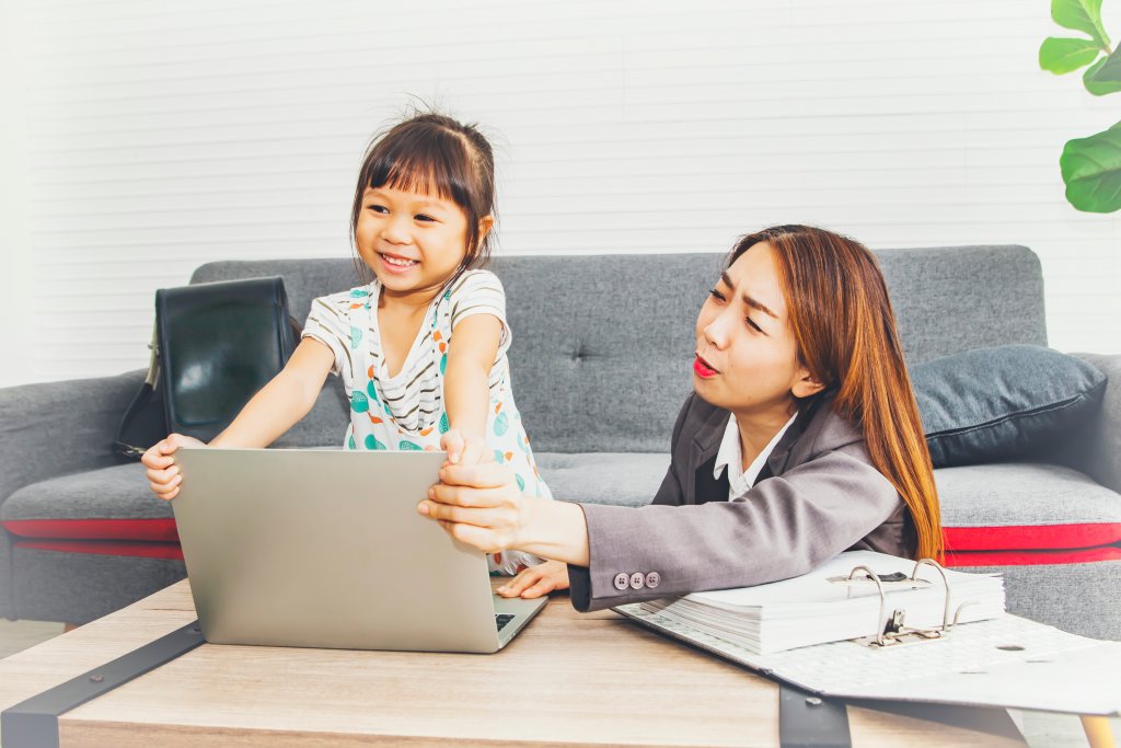 CÓMO ENSEÑAR A MI HIJO/A SOBRE SEXUALIDAD. 7 Tips que te ayudarán